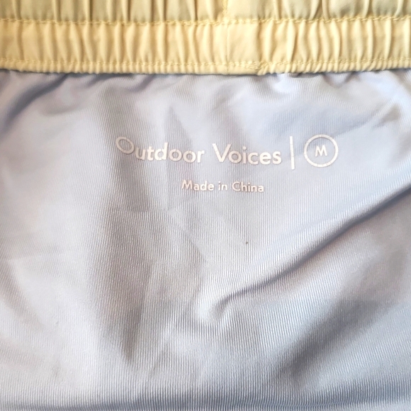 Outdoor Voices - Men's- Light Yellow and Gray Athletic Shorts - Size M - Picture 3 of 7